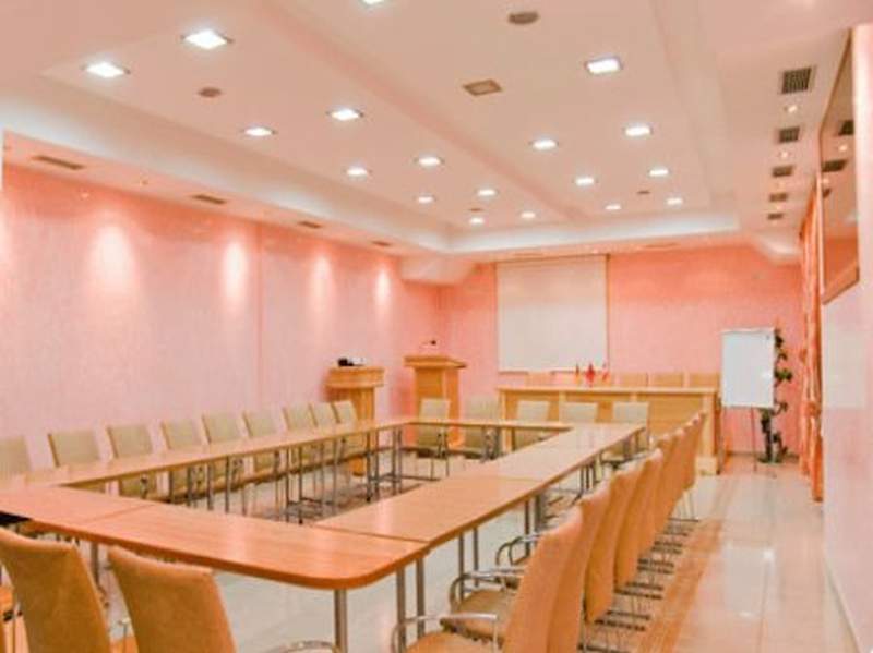 Tafaj Hotel Tirana